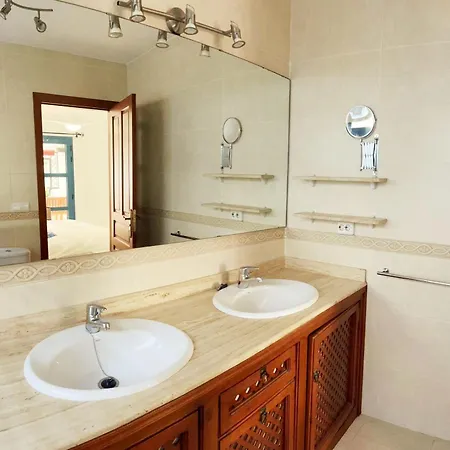 Pentuca Tatil Evi Playa Blanca