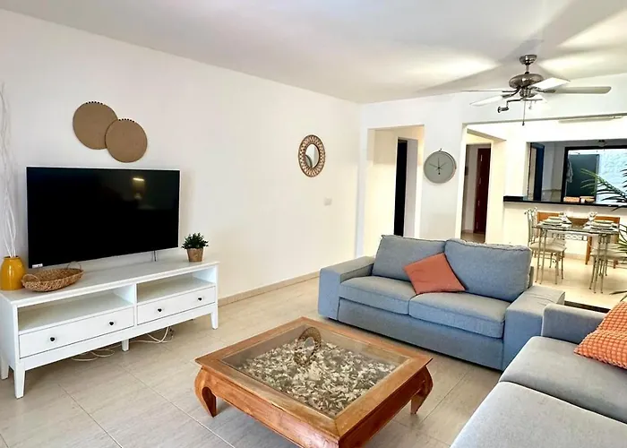 Pentuca * פלאיה בלנקה